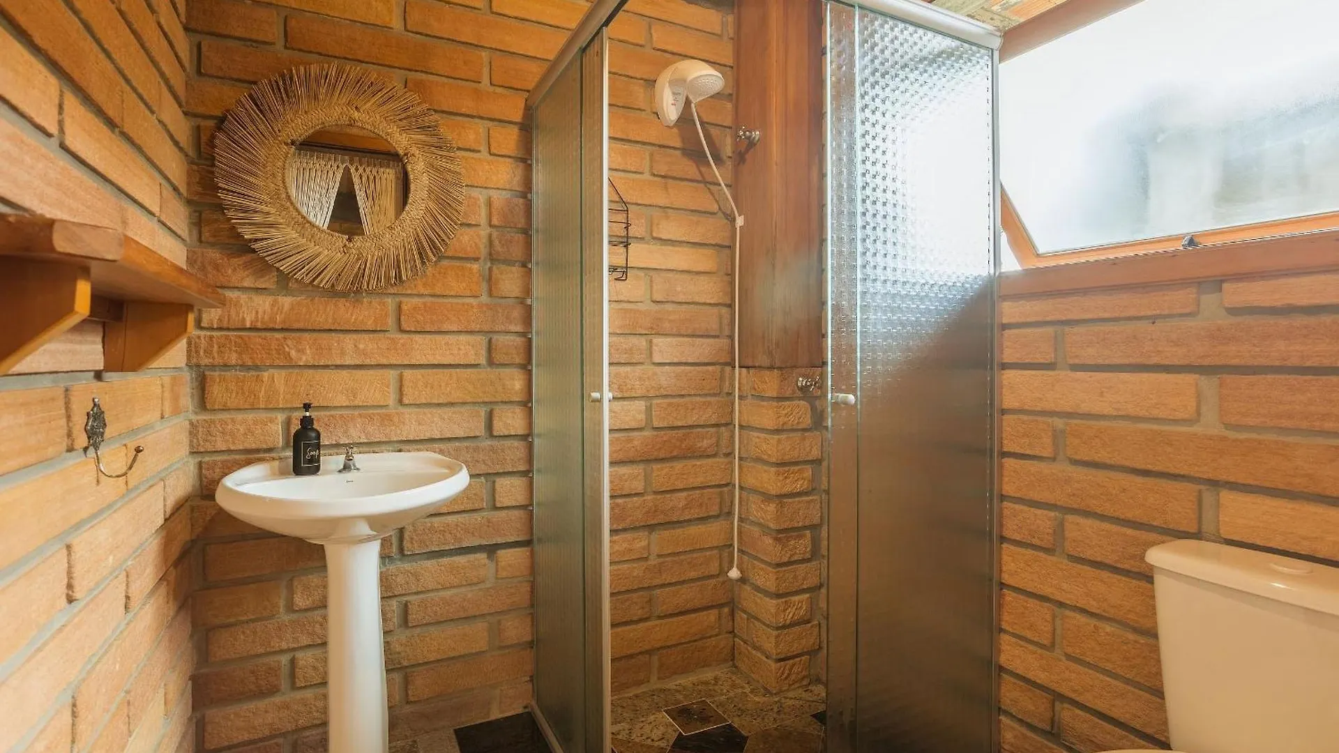 Villa Bali Casas Pe Na Areia Barra de Ibiraquera 0*,