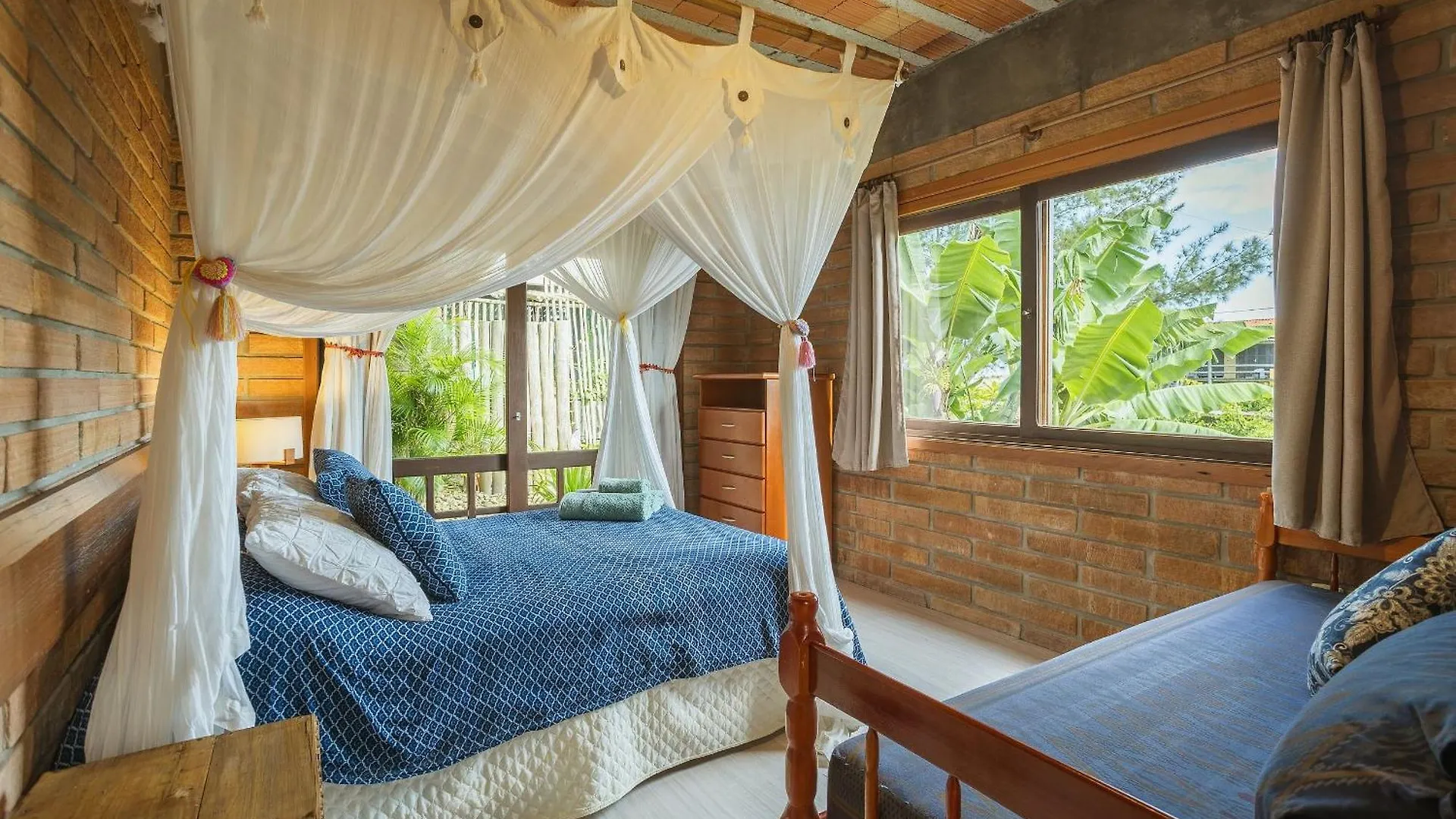 Villa Bali Casas Pe Na Areia Barra de Ibiraquera Brasile